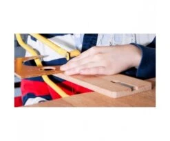 Toolkid Figuurzaagplankje Met Klem Kindergereedschap -Overdekte Speelgoeds Winkel figuurzaagplankje met klem toolkid 100355 1 1