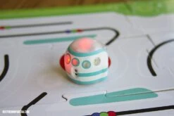 Ozobot Evo Crystal White – STEM De Sociale Smart Robot -Overdekte Speelgoeds Winkel ozobot evo crystal white 4